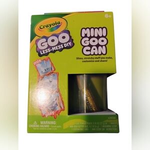 New Crayola Goo Less-Mess DIY Kit